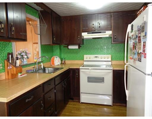 106 Riverside Dr, Dedham, MA 02026 photo 9