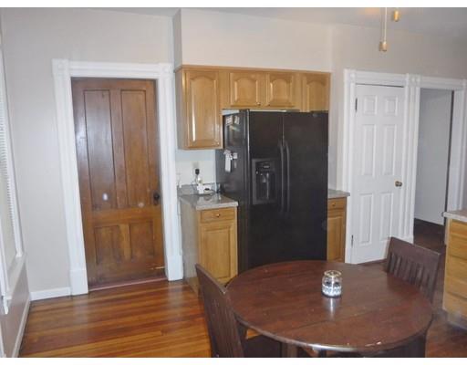 66 Muzzy St, Chicopee, MA 01020 photo 7