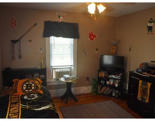66 Muzzy St, Chicopee, MA 01020 photo 20