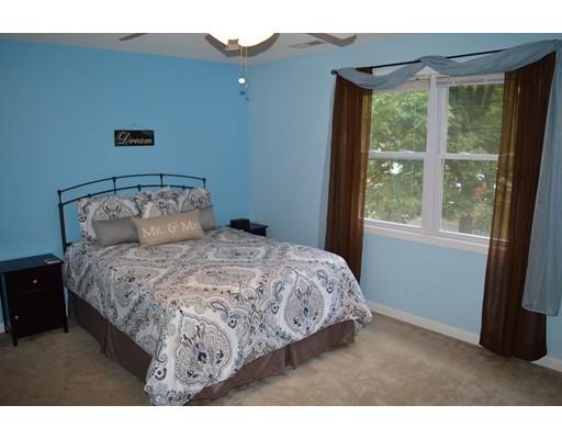 83 Stuart St, Springfield, MA 01119 photo 14