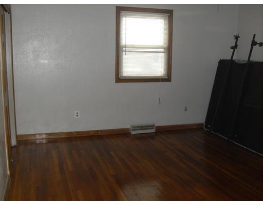 358 Hyacinth St, Fall River, MA 02720 photo 4