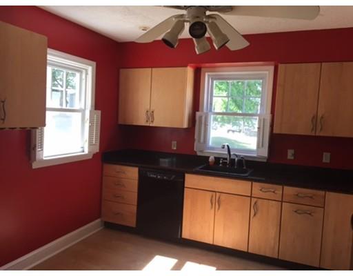389 Mount Hope Ave, Fall River, MA 02724 photo 7