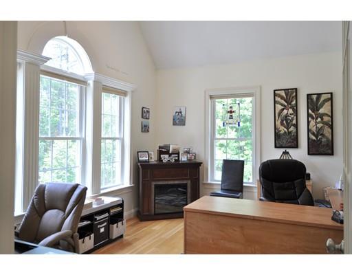 20 Gulf Rd, Derry, NH 03038 photo 4