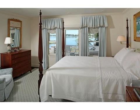4 Bare Cove Ln, Hingham, MA 02043 photo 22