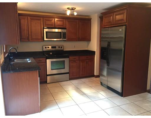 7 Saxony Dr, Mashpee, MA 02649 photo 5