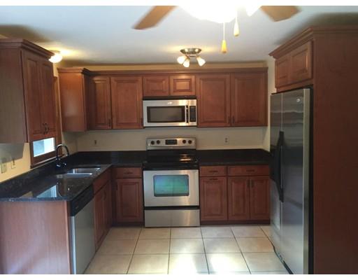 7 Saxony Dr, Mashpee, MA 02649 photo 3