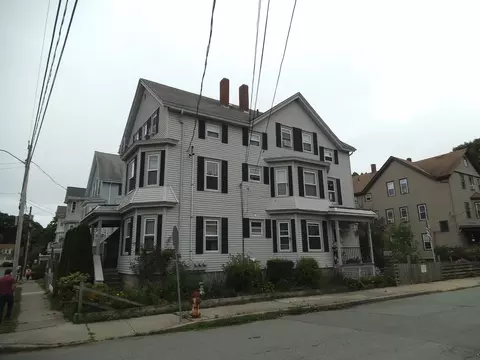 927-929 Maple St, Fall River, MA 02720 photo 1