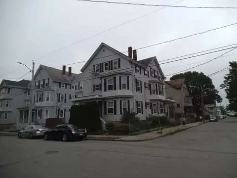 927-929 Maple St, Fall River, MA 02720 photo 2