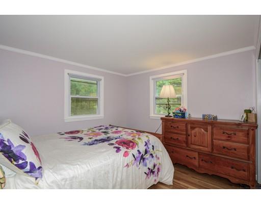 14 Westgate Rd, Derry, NH 03038 photo 17