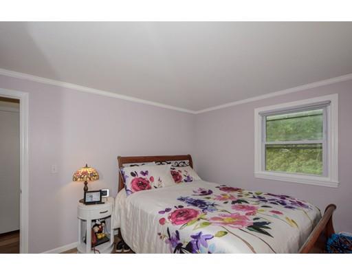 14 Westgate Rd, Derry, NH 03038 photo 18