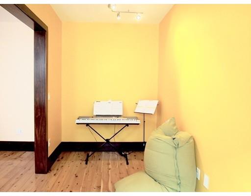 95 Centre St #2, Brookline, MA 02446 photo 7