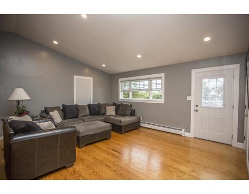 44 Perry Hill Rd, Acushnet, MA 02743 photo 4