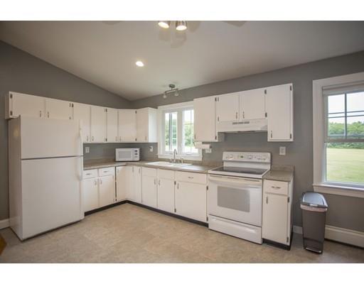 44 Perry Hill Rd, Acushnet, MA 02743 photo 9