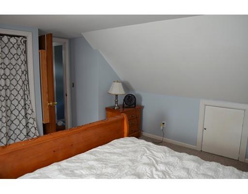 75 Burnside Ter, Springfield, MA 01118 photo 14