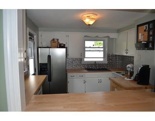75 Burnside Ter, Springfield, MA 01118 photo 7
