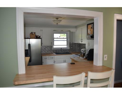 75 Burnside Ter, Springfield, MA 01118 photo 6