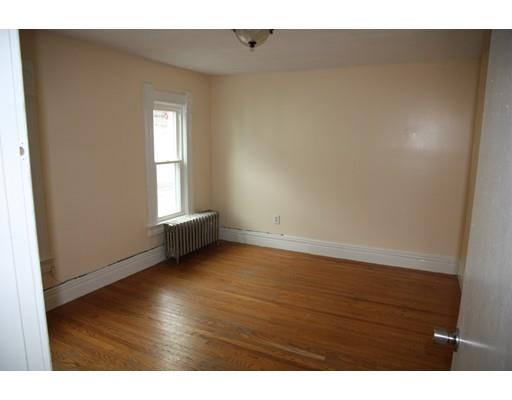 245 Orange St, Springfield, MA 01108 photo 12