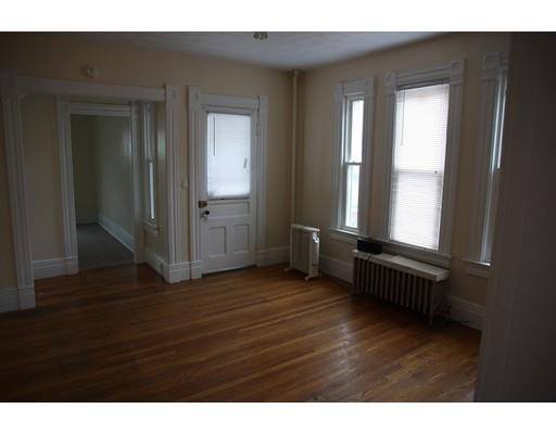 245 Orange St, Springfield, MA 01108 photo 6