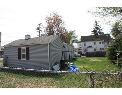 16 Saint James Cir, Springfield, MA 01104 photo 6