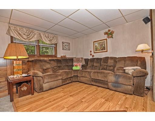 37 Oak Dr, Upton, MA 01568 photo 19