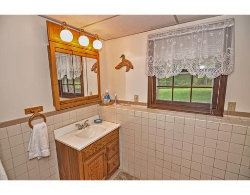 37 Oak Dr, Upton, MA 01568 photo 24