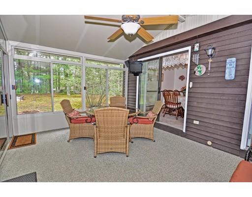 37 Oak Dr, Upton, MA 01568 photo 12