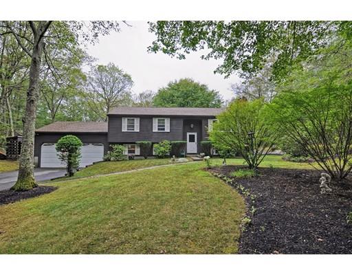 37 Oak Dr, Upton, MA 01568 photo 1