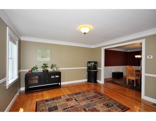 7 Balcom Ln, Maynard, MA 01754 photo 6