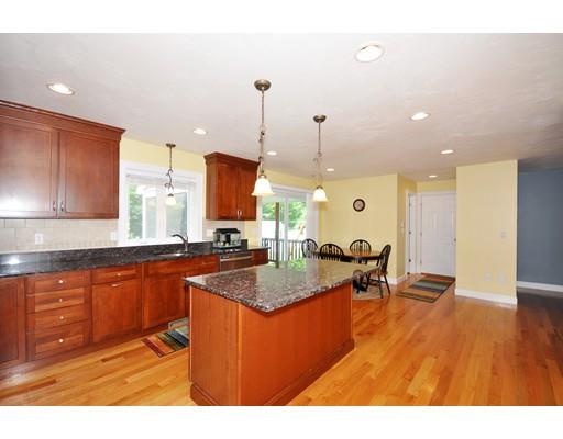 7 Balcom Ln, Maynard, MA 01754 photo 13