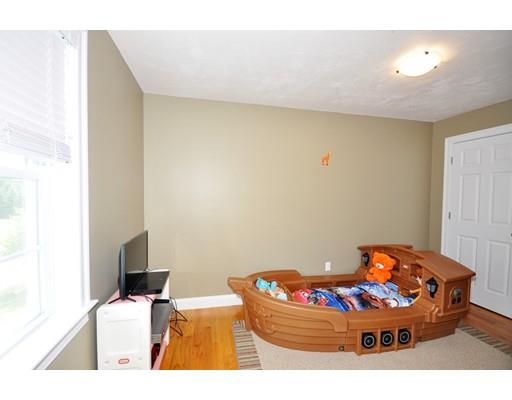 7 Balcom Ln, Maynard, MA 01754 photo 28