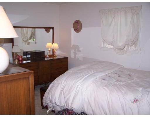 39 Devine Rd, Randolph, MA 02368 photo 17