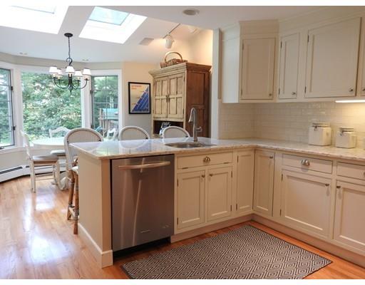 11 Elmwood, Wellesley, MA 02481 photo 8
