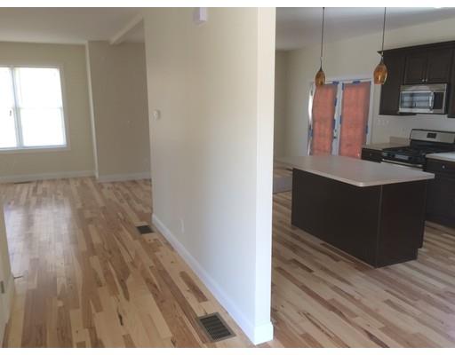 388 Central St, Springfield, MA 01105 photo 2