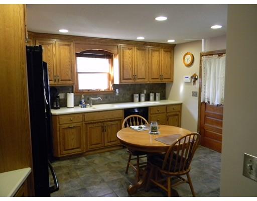 49 6th Ave, Chicopee, MA 01020 photo 18