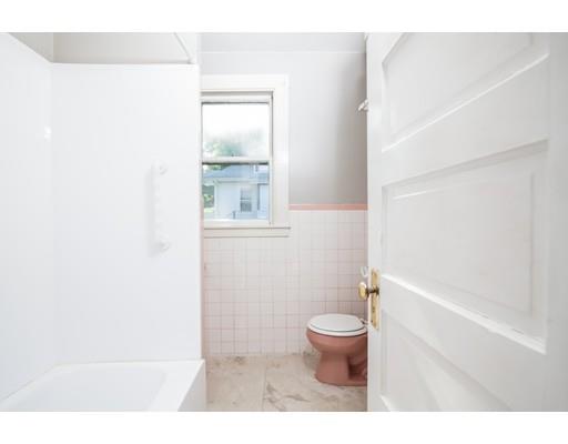 8 Riverview St, Beverly, MA 01915 photo 9
