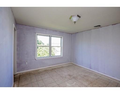 22 Lea Ln, Fall River, MA 02721 photo 13