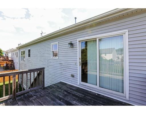 22 Lea Ln, Fall River, MA 02721 photo 4