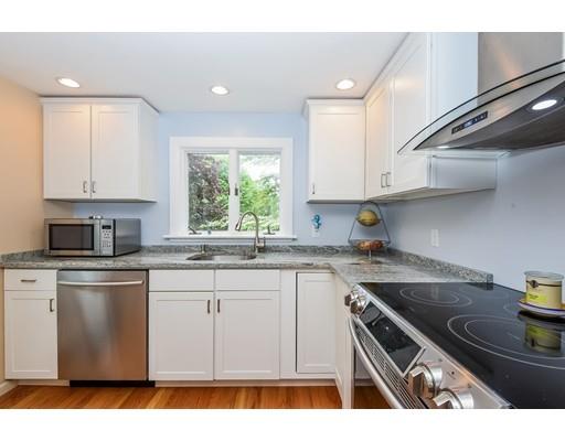 45 Turner Rd, Marblehead, MA 01945 photo 9