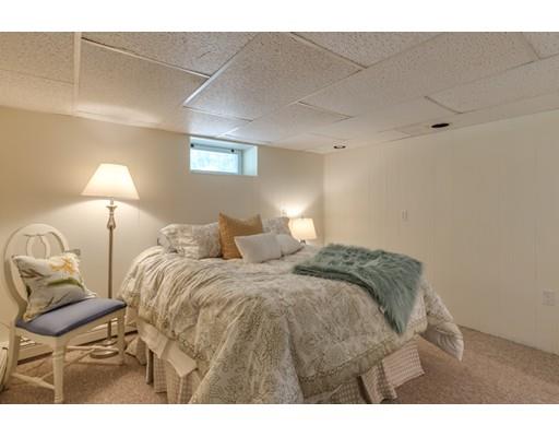 21 Robin Rd, Wakefield, MA 01880 photo 24