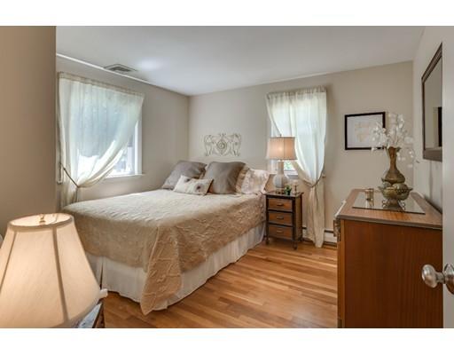 21 Robin Rd, Wakefield, MA 01880 photo 16