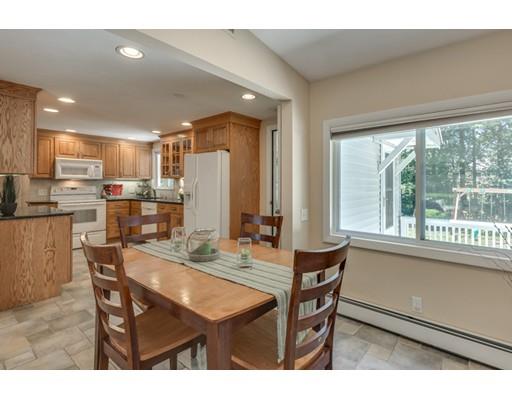 21 Robin Rd, Wakefield, MA 01880 photo 10