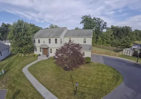 43 Pearson Dr, Springfield, MA 01119 photo 1