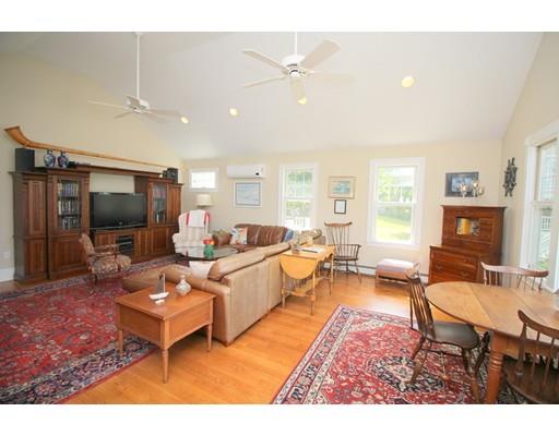 11 Merrill Rd, Hull, MA 02045 photo 6