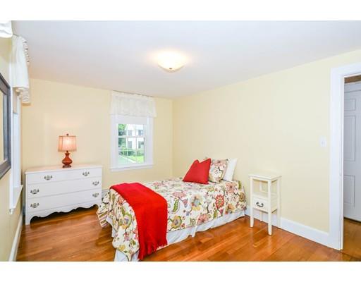 33 Temple St, Reading, MA 01867 photo 21