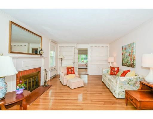 33 Temple St, Reading, MA 01867 photo 16