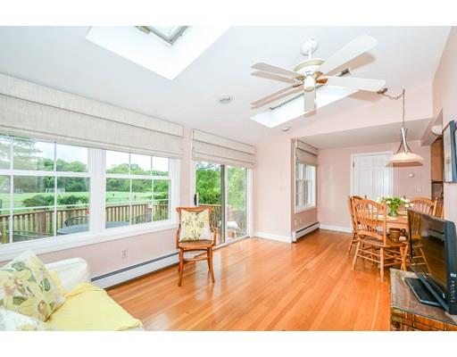 33 Temple St, Reading, MA 01867 photo 14