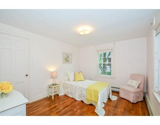 33 Temple St, Reading, MA 01867 photo 17