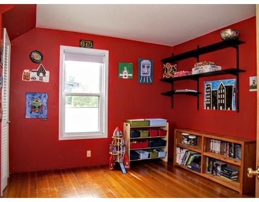 157 Everett St, Easthampton, MA 01027 photo 17