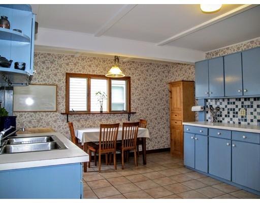 157 Everett St, Easthampton, MA 01027 photo 10