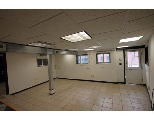 1 Suffolk St, Worcester, MA 01604 photo 11